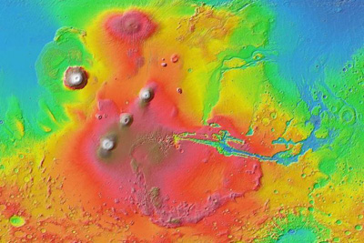 Поверхностный катаклизм на Марсе может являться причиной исчезновения жидкой воды