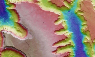 Mars Express передал изображение марсианского Лабиринта Ночи